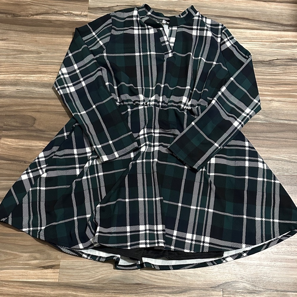 White Birch Plaid Long Sleeve Skort Dress Size 3X Black Green White Elastic